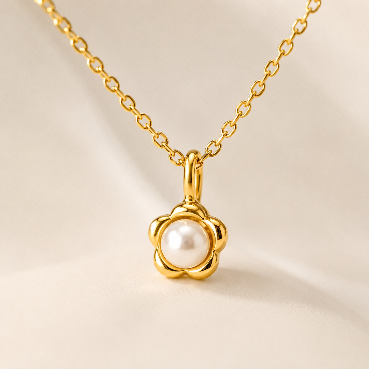 Pearl Flower Pendant Necklace for Women | ZOFIYA