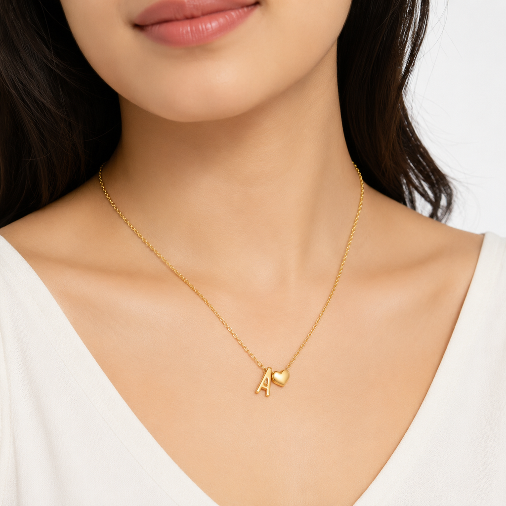 A Initial Heart Pendant Necklace