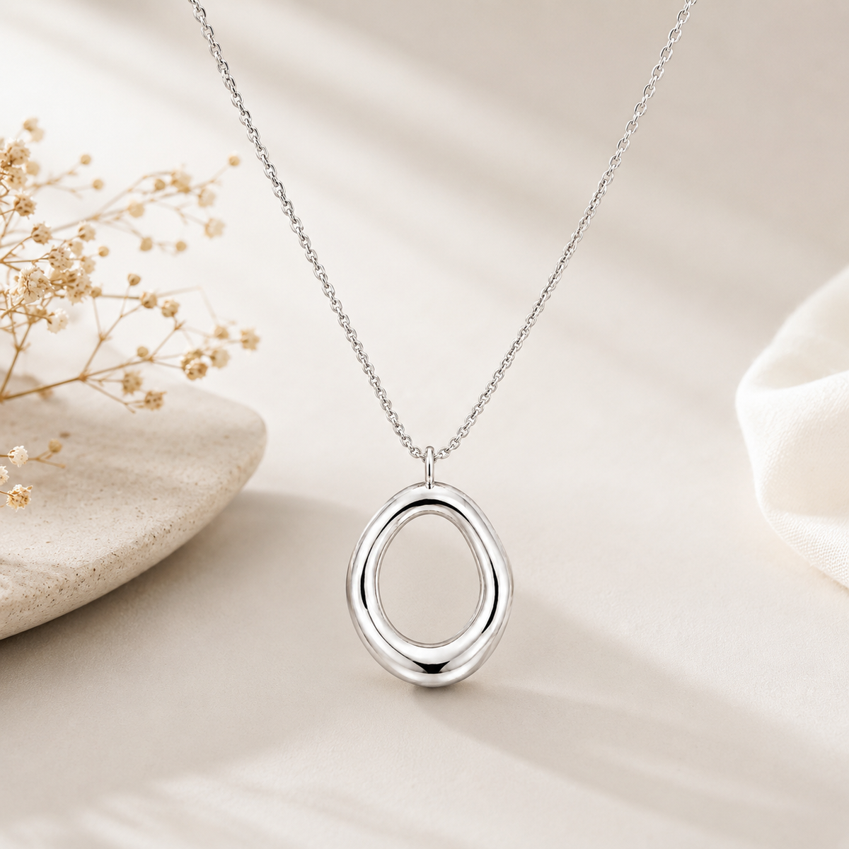 Minimal Oval Pendant Necklace for Women | ZOFIYA