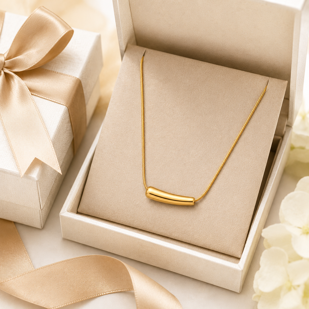 Gold Bar Pendant Necklace – Minimalist Everyday Jewelry for Women